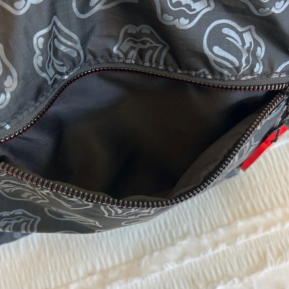 Rolling Stones Evolution Crossbody Bag - Picture 8 of 10